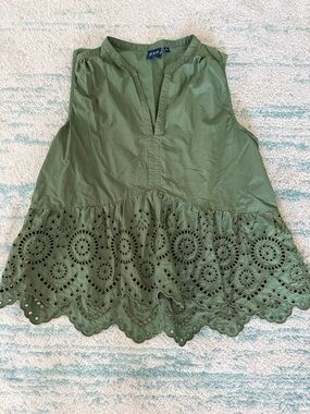 Cute Gap summer top